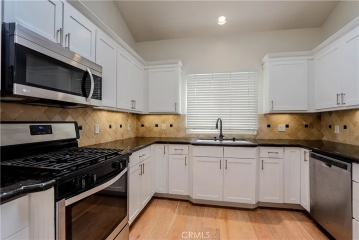 400 Diamond Street A, Redondo Beach, California 90277