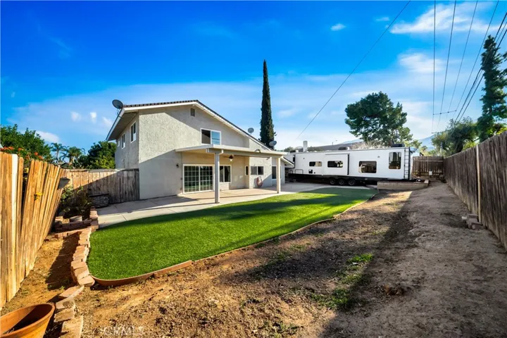 1782 Kirkwood Drive, Corona, California 92882