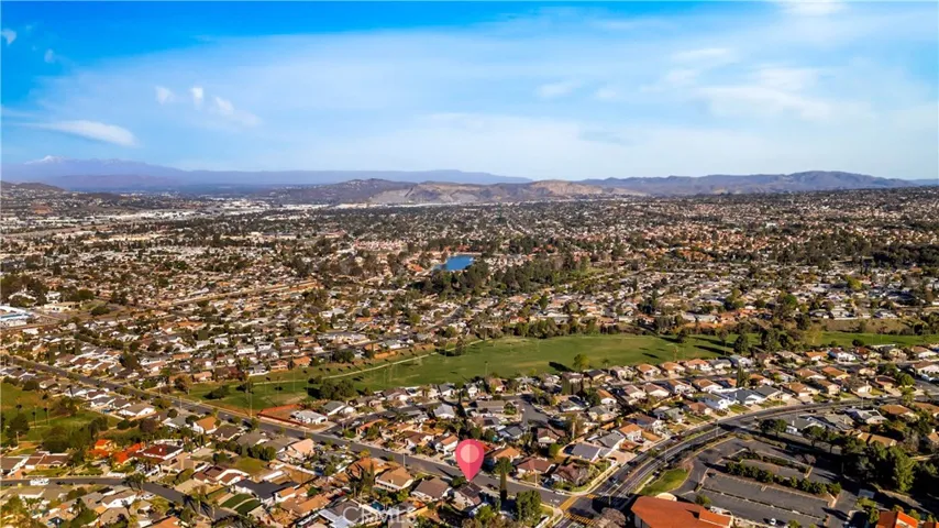 1782 Kirkwood Drive, Corona, California 92882