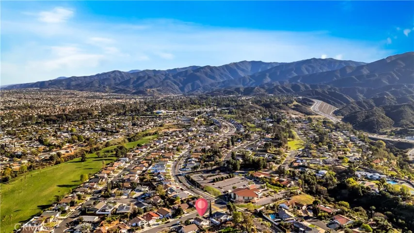 1782 Kirkwood Drive, Corona, California 92882