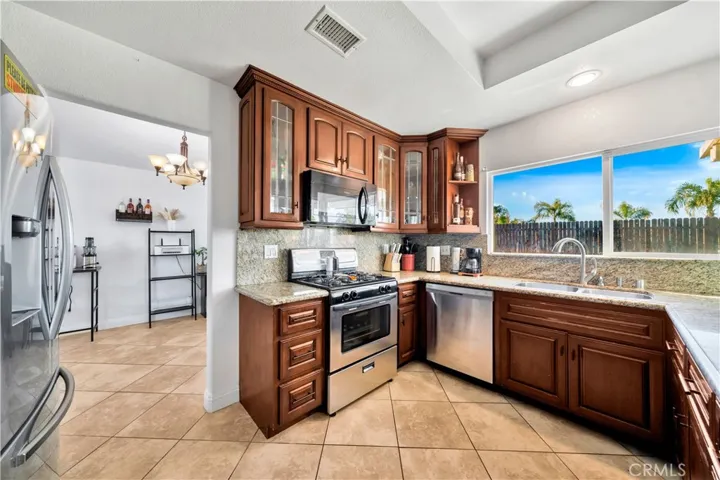 1782 Kirkwood Drive, Corona, California 92882
