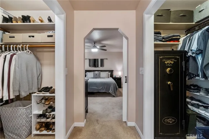 5822 W Oak Avenue, Visalia, California 93291