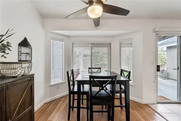 5822 W Oak Avenue, Visalia, California 93291