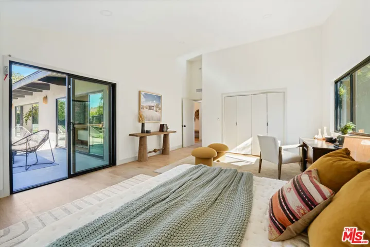 6019 Neddy Avenue, Woodland Hills, California 91367