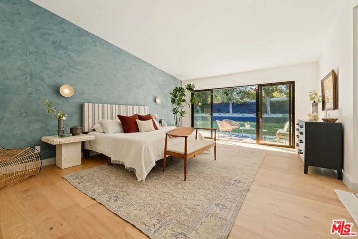 6019 Neddy Avenue, Woodland Hills, California 91367