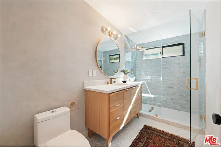 6019 Neddy Avenue, Woodland Hills, California 91367