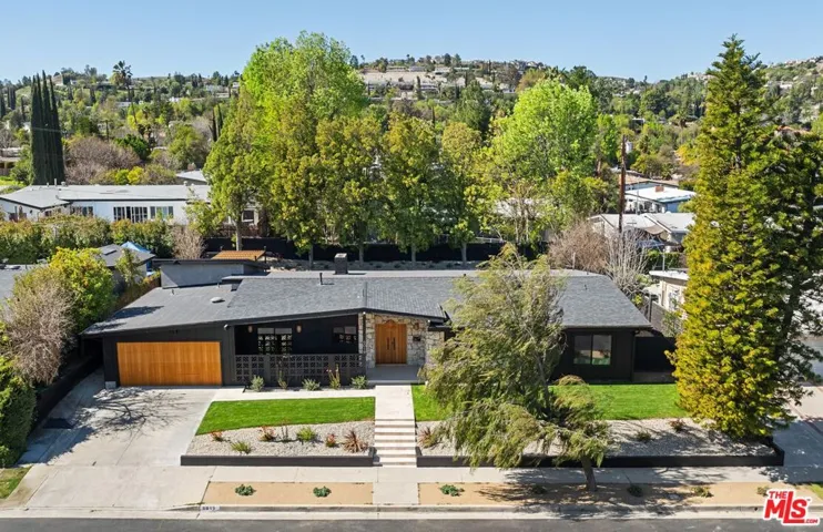 6019 Neddy Avenue, Woodland Hills, California 91367