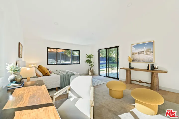 6019 Neddy Avenue, Woodland Hills, California 91367