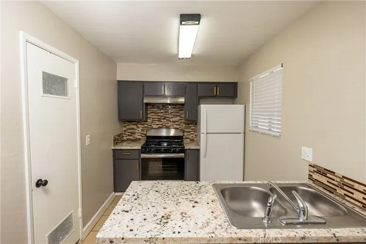 1047 W 19th Street, Merced, California 95340