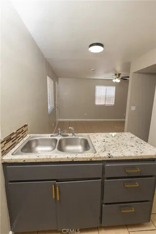 1047 W 19th Street, Merced, California 95340