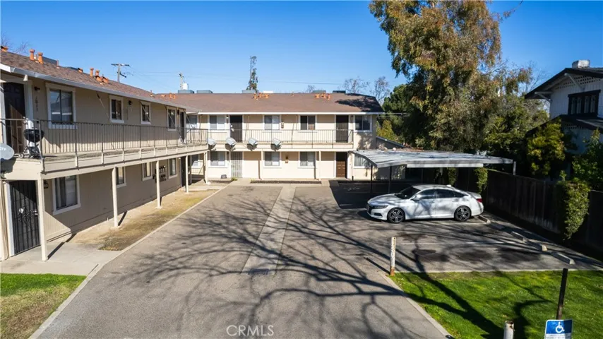 1047 W 19th Street, Merced, California 95340