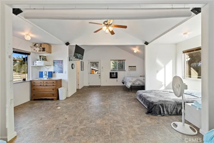 6868 Pine, Kelseyville, California 95451