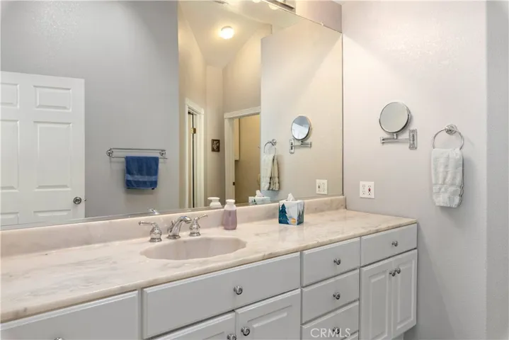 6868 Pine, Kelseyville, California 95451