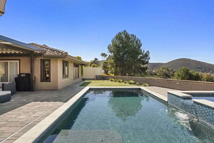 11136 Socorro St, Rancho Penasquitos, California 92129