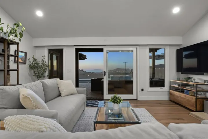 11136 Socorro St, Rancho Penasquitos, California 92129