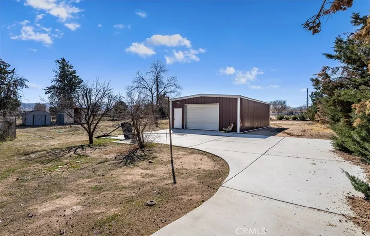 16039 Muscatel Street, Hesperia, California 92345