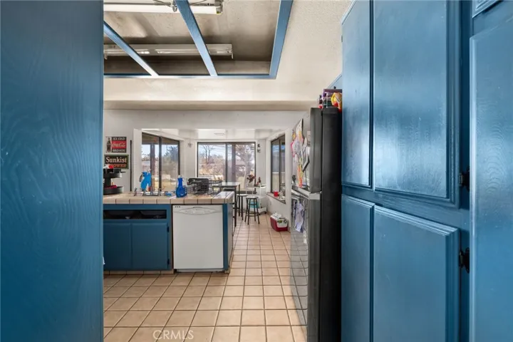 16039 Muscatel Street, Hesperia, California 92345