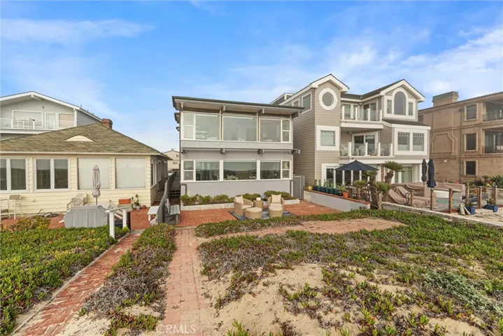 16779 S Pacific Avenue, Sunset Beach, California 90742