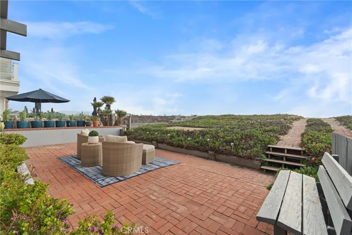 16779 S Pacific Avenue, Sunset Beach, California 90742