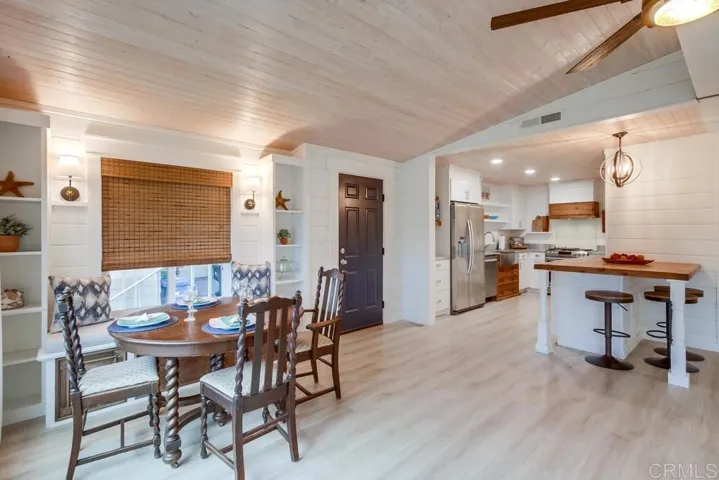 276 N El Camino Real 207, Oceanside, California 92058