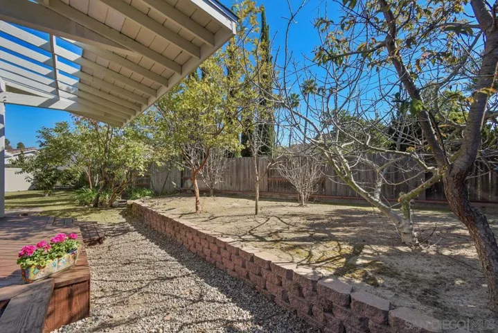 10985 De Vida Ct, San Diego, California 92124