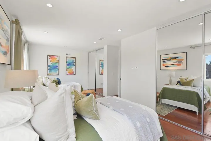 10985 De Vida Ct, San Diego, California 92124