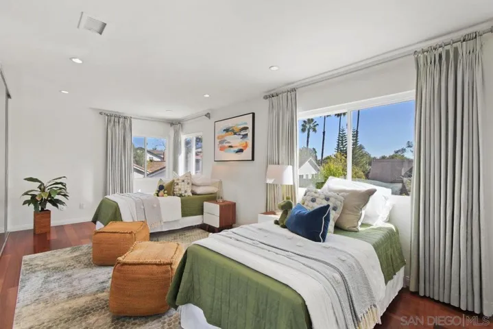 10985 De Vida Ct, San Diego, California 92124