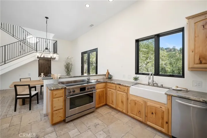 1850 Pippin Lane, San Luis Obispo, California 93405