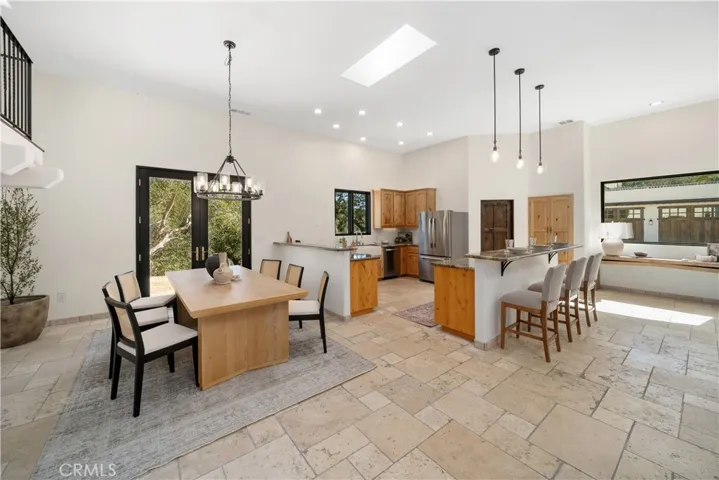 1850 Pippin Lane, San Luis Obispo, California 93405