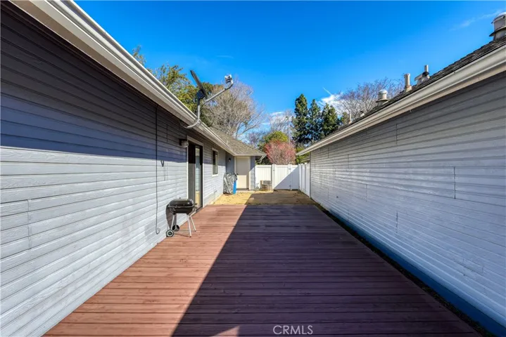 3989 Hollyhock Way, San Luis Obispo, California 93401