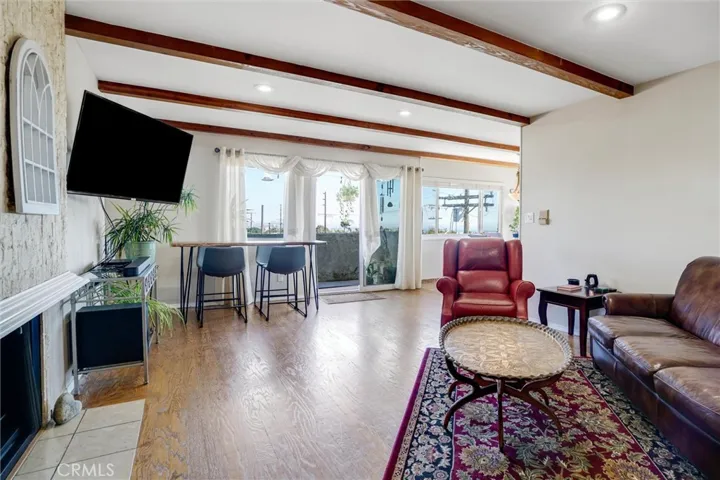 106 N Western Avenue 306, San Pedro, California 90732