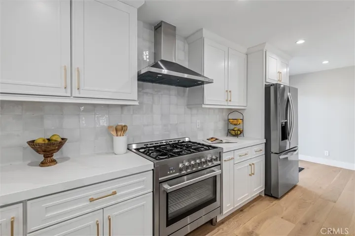 5851 Lynnbrook Plaza, Yorba Linda, California 92886