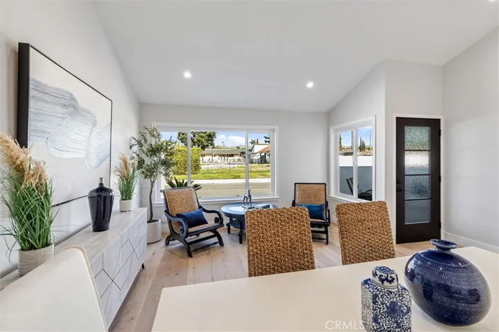 5851 Lynnbrook Plaza, Yorba Linda, California 92886