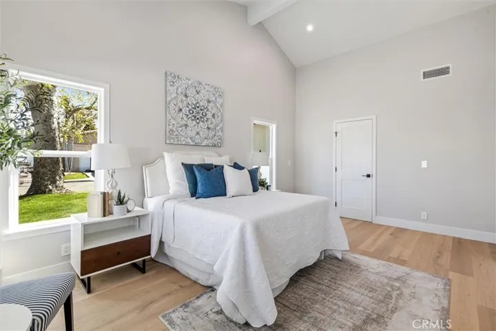 5851 Lynnbrook Plaza, Yorba Linda, California 92886