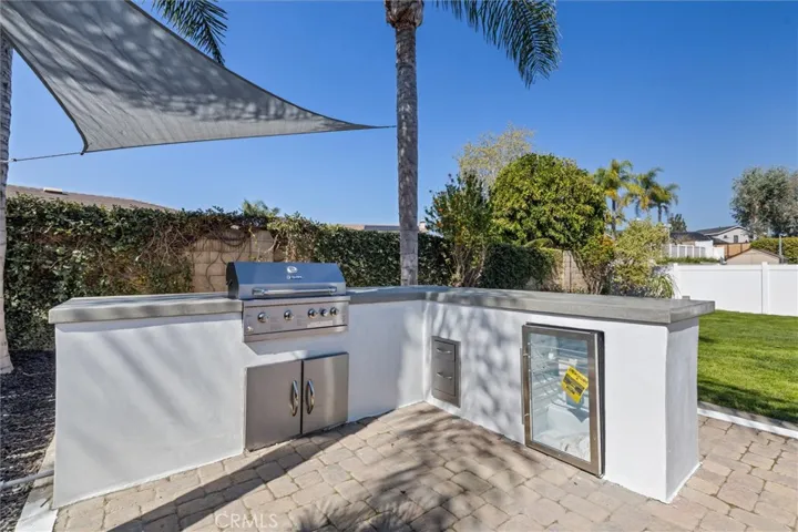 5851 Lynnbrook Plaza, Yorba Linda, California 92886