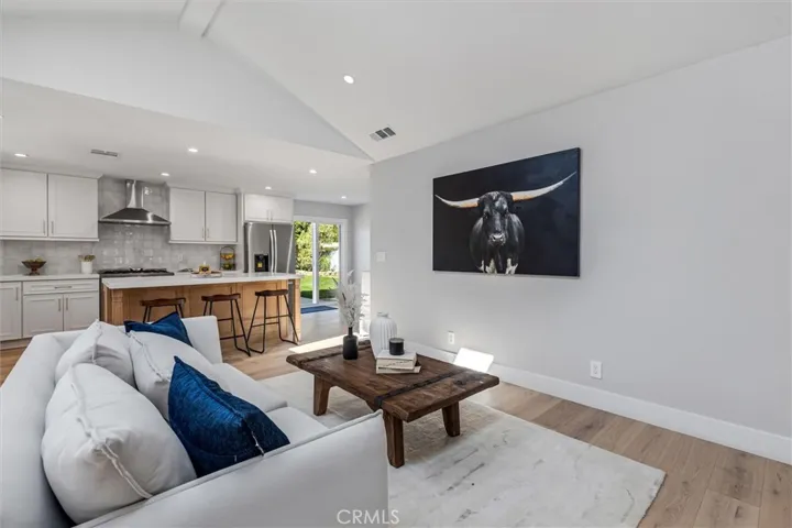5851 Lynnbrook Plaza, Yorba Linda, California 92886