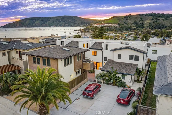 157 San Antonia Street, Avila Beach, California 93424