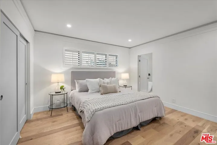 3001 N Valley Drive, Manhattan Beach, California 90266