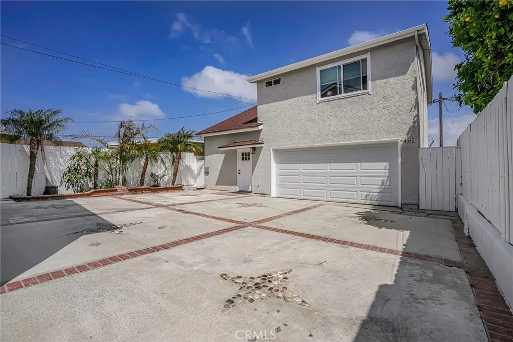 4543 W 168th Street, Lawndale, California 90260 home-pic-19