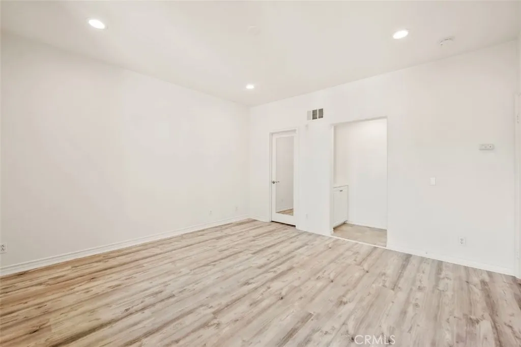 139 Pantheon 41, Irvine, California 92620 home-pic-29