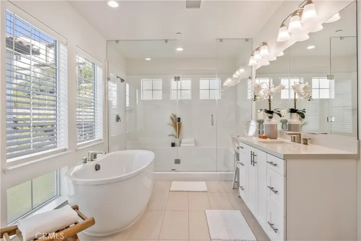 1565 Viejo Ridge Drive S, Lake Forest, California 92610