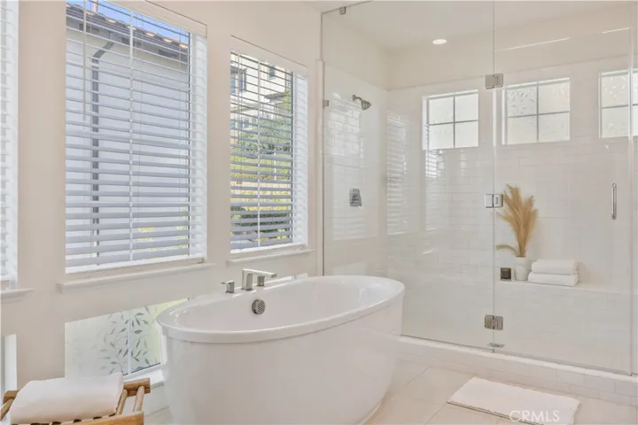1565 Viejo Ridge Drive S, Lake Forest, California 92610