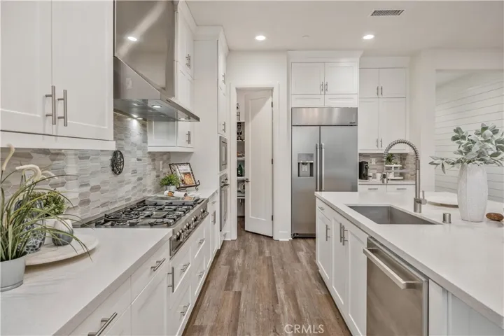 1565 Viejo Ridge Drive S, Lake Forest, California 92610