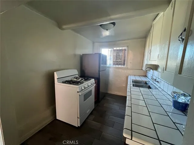 6164 1/2 Outlook Avenue, Highland Park, California 90042