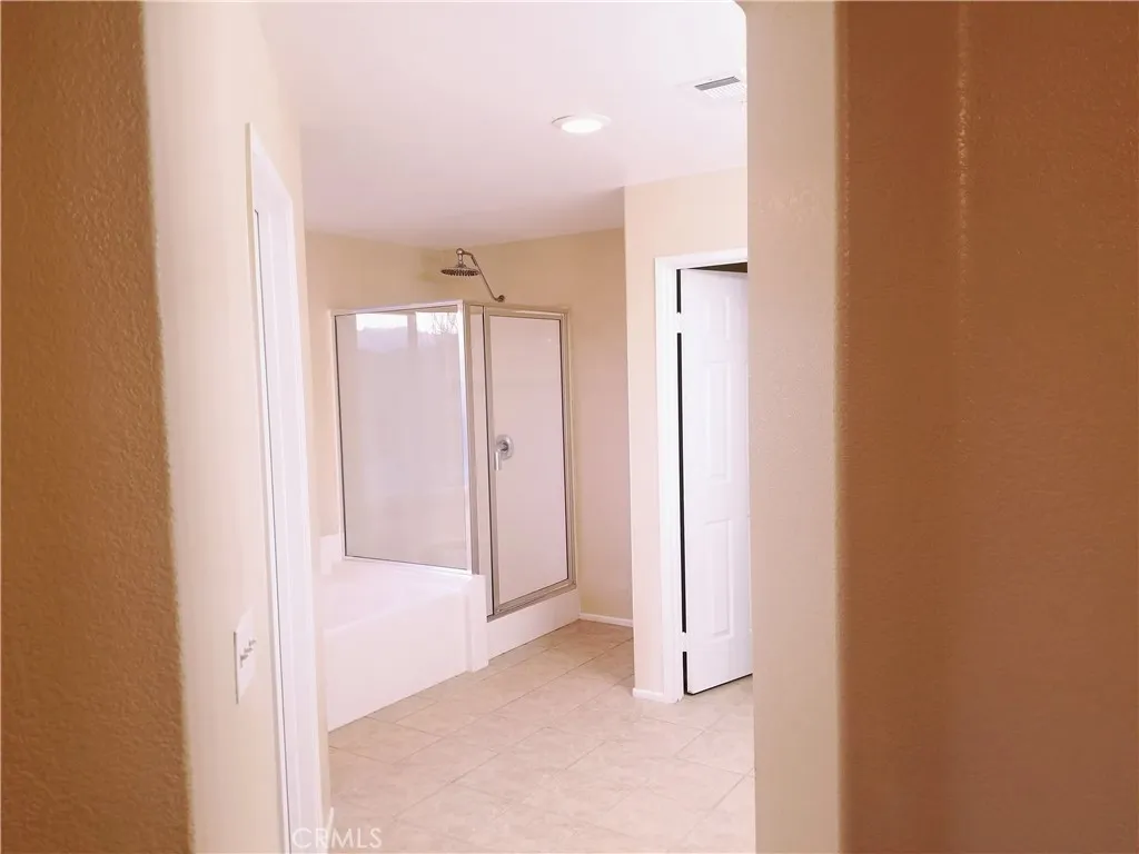 12862 Fencerider Way, Victorville, California 92392 home-pic-14