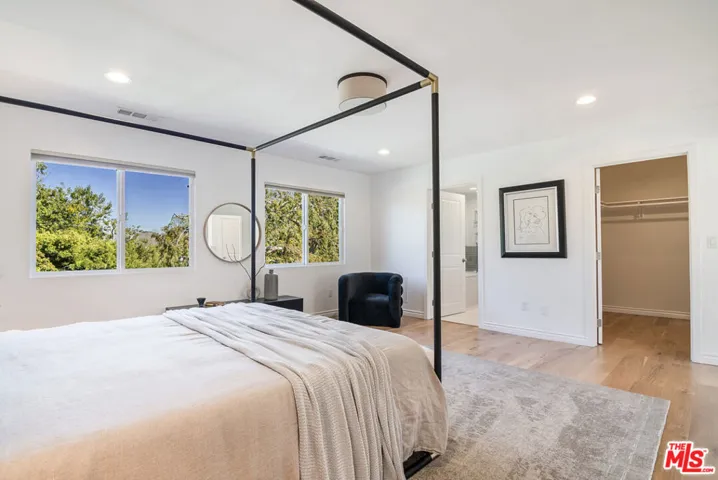 3276 Granville Avenue, Los Angeles, California 90066