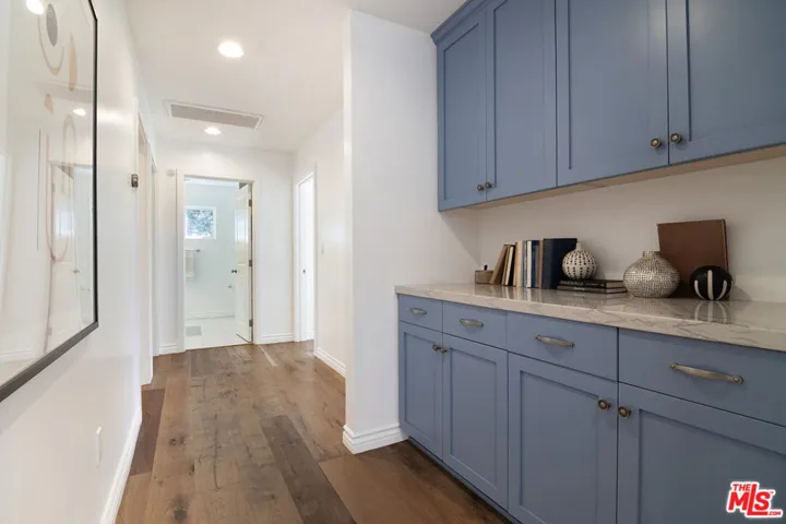 3276 Granville Avenue, Los Angeles, California 90066