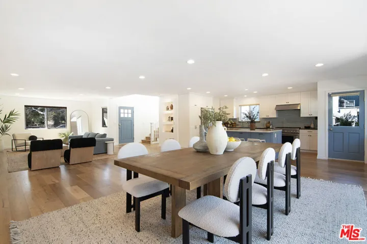 3276 Granville Avenue, Los Angeles, California 90066