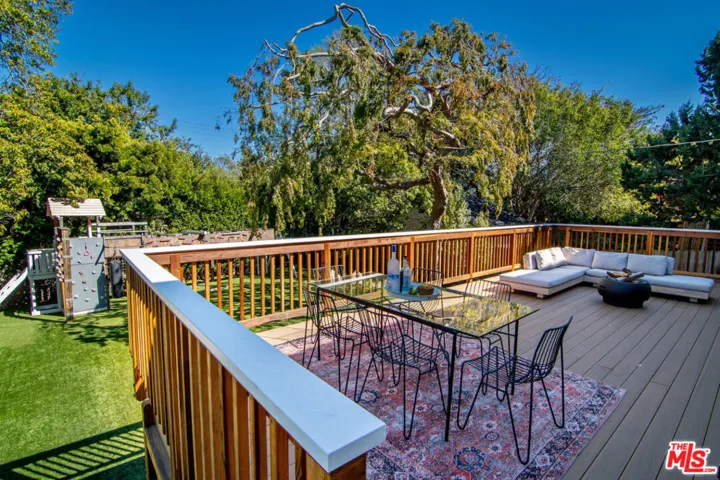 3276 Granville Avenue, Los Angeles, California 90066