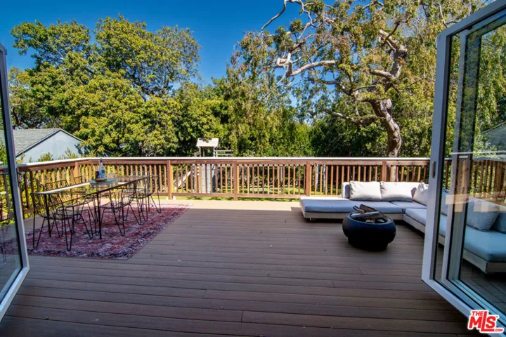 3276 Granville Avenue, Los Angeles, California 90066